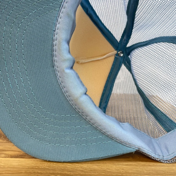 Voyager Hotel North Bay Ontario Blue White Trucker Hat NEW - Picture 2 of 10